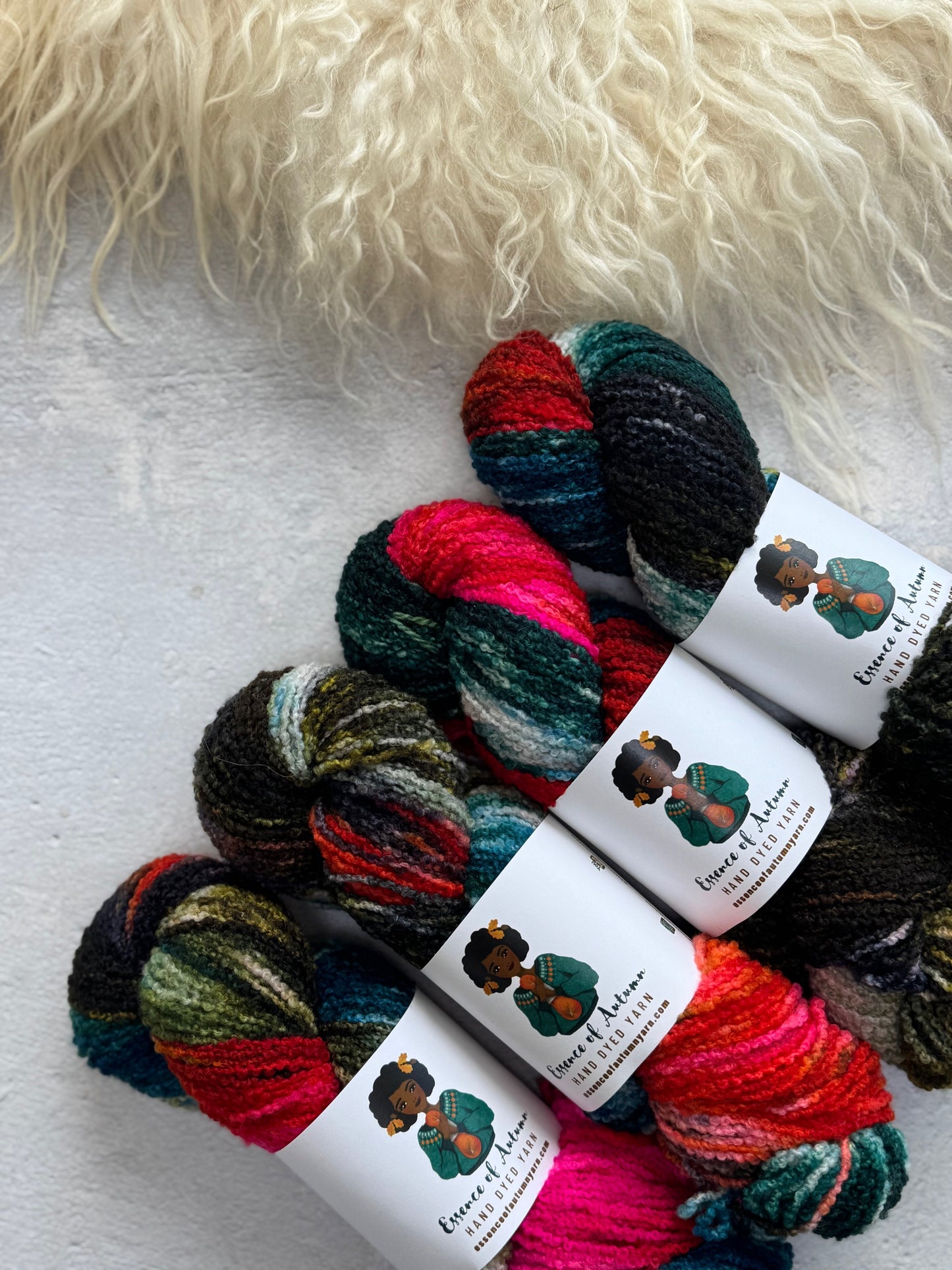 Hanging Basket- Cozy Merino Boucle