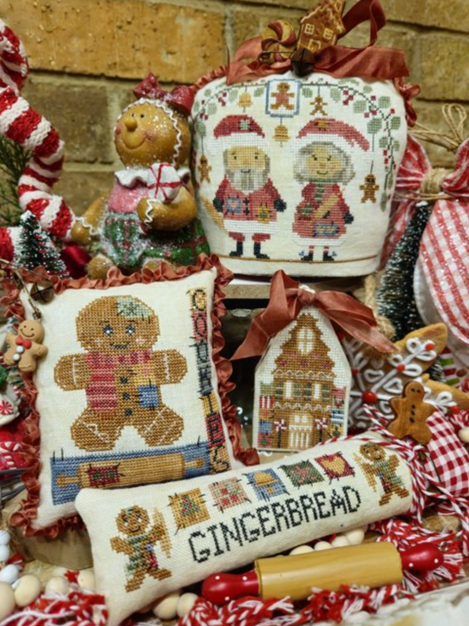 "Gingerbread Thieves"- Quaint Rose Needlearts