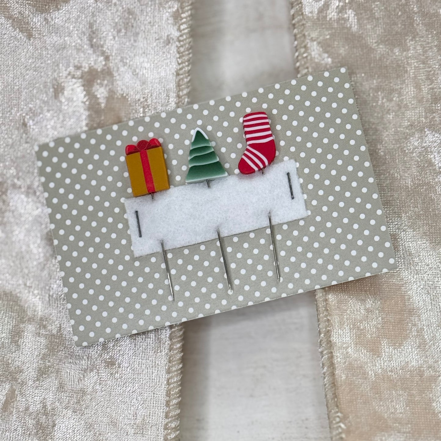 Christmas Small Pin Set (*Marketplace Exclusive*)- Puntini Puntini