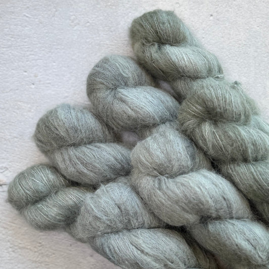 *RESTOCKED* Abyss- Cria Cloud