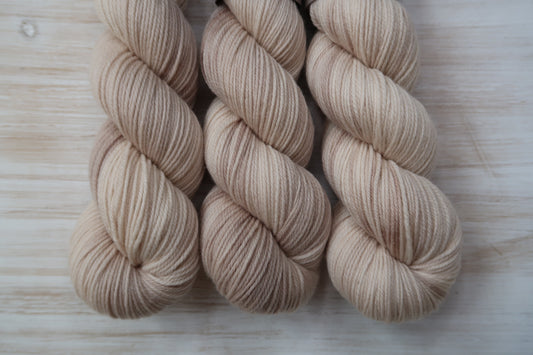 Snow Owl- 100% American Superwash Merino Rose Sport (WHOLESALE)