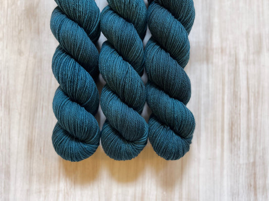 Muse- 100% American Superwash Merino Rose Sport (WHOLESALE)