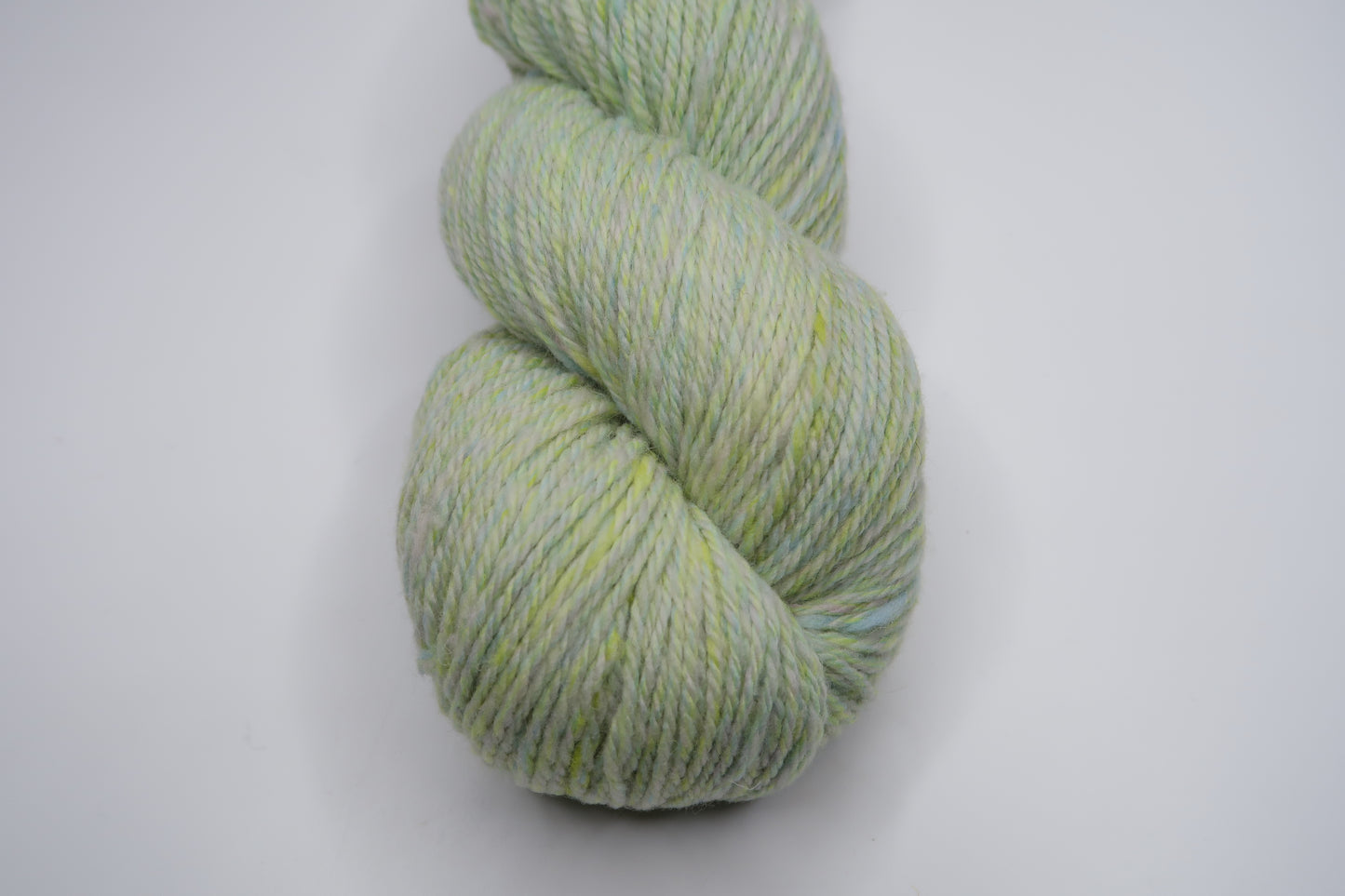 Light Yellow Green No. 1