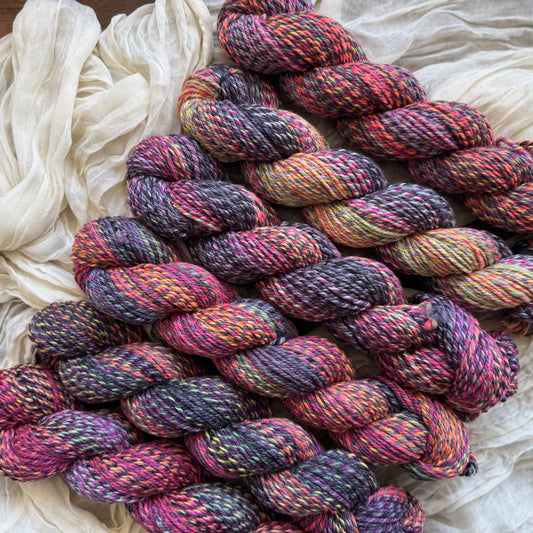 *NEW* 17 Crimes- Homestead Worsted
