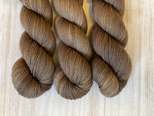 Big Gruesome- 100% American Superwash Merino Rose Sport (WHOLESALE)