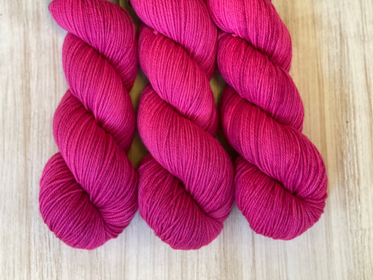 Check Yes Juliet- 100% American Superwash Merino Rose Sport (WHOLESALE)