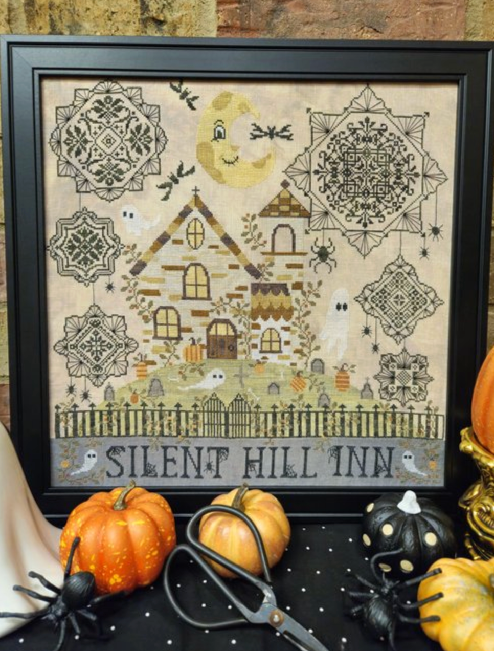 "Silent Hill Inn"- Quaint Rose Needlearts